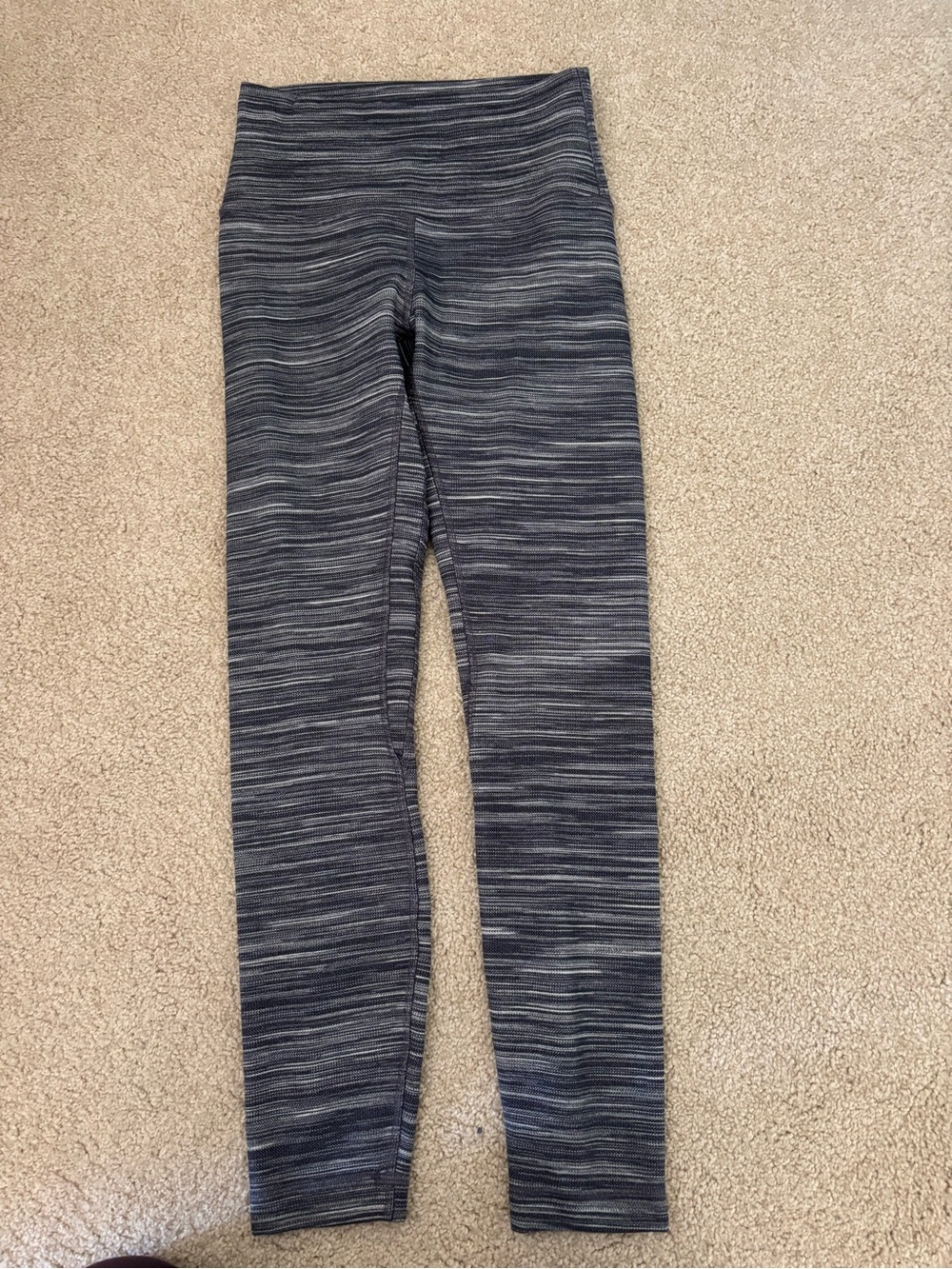Women’s lululemon align high rise leggings size 4.
